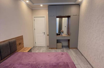 Alquiler de apartamento cómodo con un dormitorio, 54 m², Batumi, Georgia