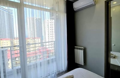 Location d’un appartement confortable avec vue sur la mer, 60 m², Batoumi, Géorgie