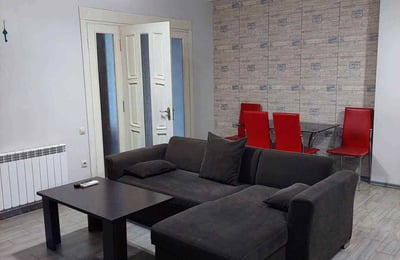 Helle komfortable möblierte Wohnung zur Miete, 61 m², Batumi, Georgien