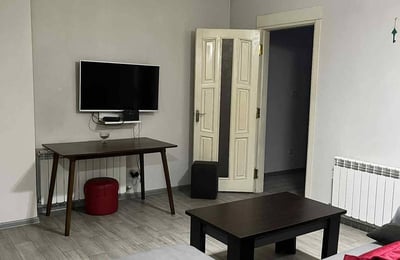 Helle komfortable möblierte Wohnung zur Miete, 61 m², Batumi, Georgien