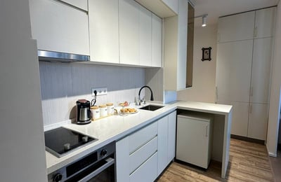 Alquiler de apartamento luminoso y cómodo, 55 m², Batumi, Georgia