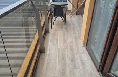 Appartement lumineux de 65 m² avec rénovation récente à louer à long terme à Batumi, Géorgie