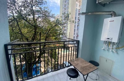 Appartement cosy et meublé de 45 m² à louer à long terme à Batumi, Géorgie