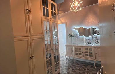 Bright furnished 85 m² apartment for rent in Batumi, Georgia