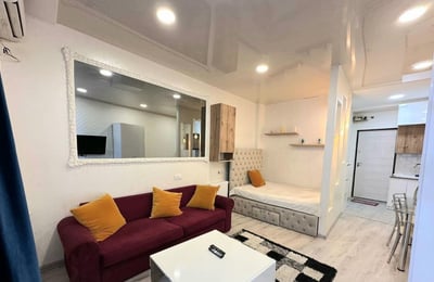 Comfortable apartment 45 m² with sea view for rent in Batumi, Georgia