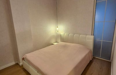 Apartamento moderno de 70 m² con renovación nueva en alquiler, Batumi, Georgia