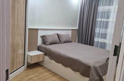 Просторная квартира 125 м² с видом на море в аренду, Батуми, Грузия