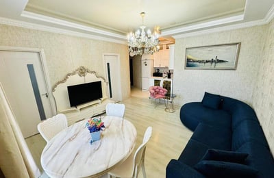 Apartamento confortable de 60 m² con 2 dormitorios en alquiler, Batumi, Georgia