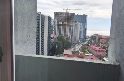 Alquiler de apartamento cómodo con vista al mar, 40 m², Batumi, Georgia