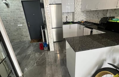 Location appartement spacieux, meublé, 95 м², Batumi, Géorgie