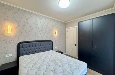 Alquiler de apartamento luminoso, cómodo, 75 m², Batumi, Georgia