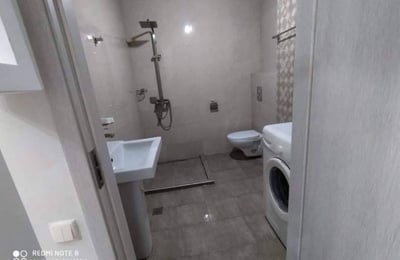 Komfortable Wohnung mit Balkon zur Miete, 52 м², Batumi, Georgien