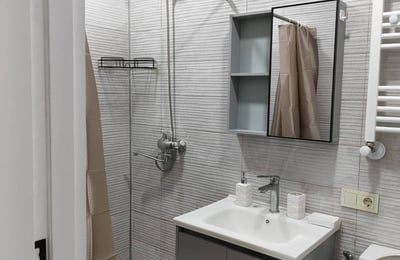 Location studio confortable, meublé, proche de la mer, 35 м², Batumi, Géorgie