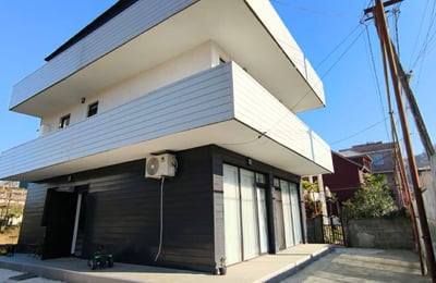 Geräumiges Haus zur Miete, 256 м², Batumi, Georgien