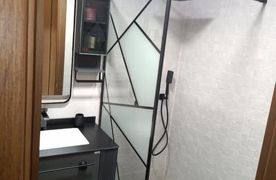 Modern apartment with sea and mountain view for rent, 50 m², Batumi, Georgia