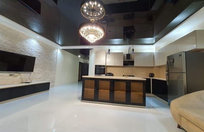 Alquiler de apartamento amplio, moderno, 130 m², Batumi, Georgia