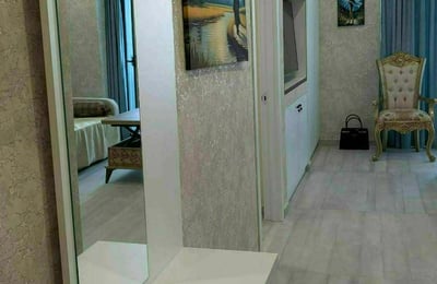 Аренда меблированной квартиры с видом на море и горы, 50 м², Батуми, Грузия