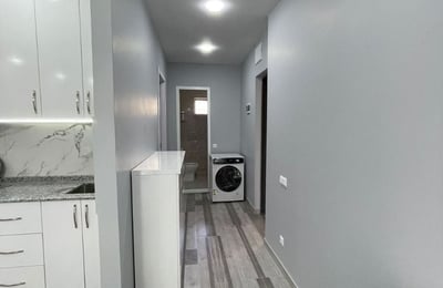 Alquiler de moderno apartamento, 55 m², Batumi, Georgia