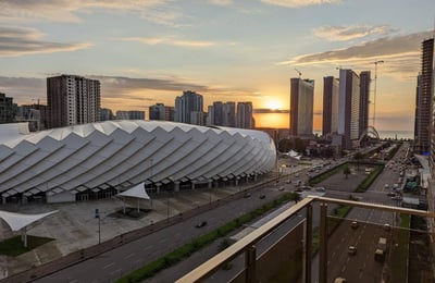 Location d’un appartement lumineux et spacieux, 85 m², Batoumi, Géorgie