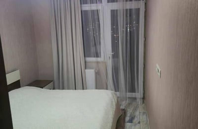 Alquiler de cómodo apartamento, 57 m², Batumi, Georgia