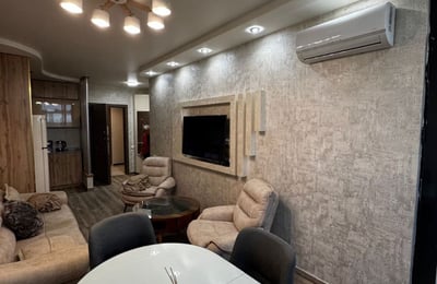Alquiler de cómodo apartamento, 50 m², Batumi, Georgia