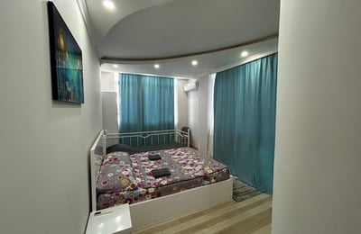 Alquiler de luminoso apartamento amueblado, 67 m², Batumi, Georgia