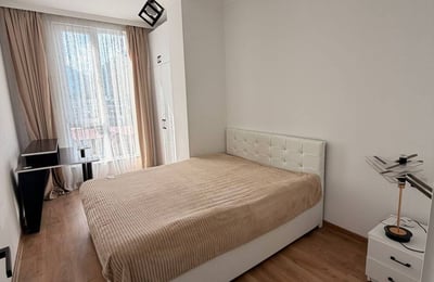 Helle, geräumige Wohnung zur Miete, 100 м², Batumi, Georgien