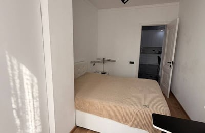 Helle, geräumige Wohnung zur Miete, 100 м², Batumi, Georgien