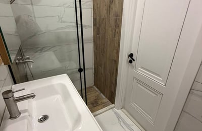 Helle, geräumige Wohnung zur Miete, 100 м², Batumi, Georgien