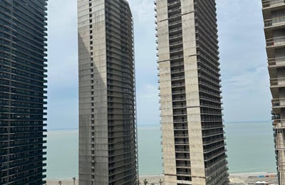 Alquiler de cómodo estudio, 35 m², Batumi, Georgia