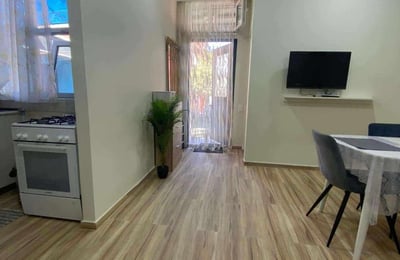 Alquiler de amplia casa amueblada, 200 m², Batumi, Georgia