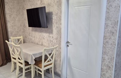Komfortable, möblierte Wohnung zur Miete, 45 м², Batumi, Georgien