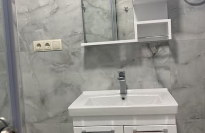 Location d’un appartement neuf et moderne, 75 м², Batouми, Géоргие