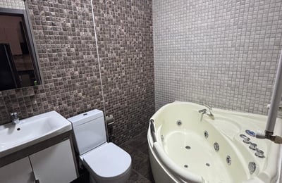 Аренда элегантной, видовой квартиры, 118 м², Батуми, Грузия