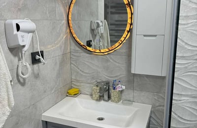 Vermietung einer hellen, komfortablen Wohnung, 45 m², Batumi, Georgien