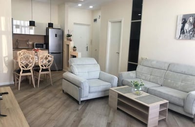 Location d'un appartement spacieux et confortable, 80 m², Batoumi, Géorgie