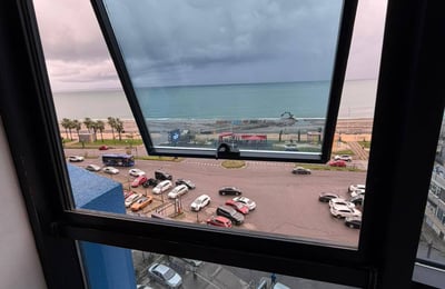 Alquiler de apartamento amueblado de 50 m² con hermosas vistas, Batumi, Georgia