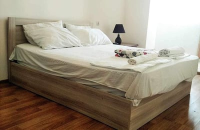 Alquiler de un apartamento cómodo y amueblado en Batumi, Georgia