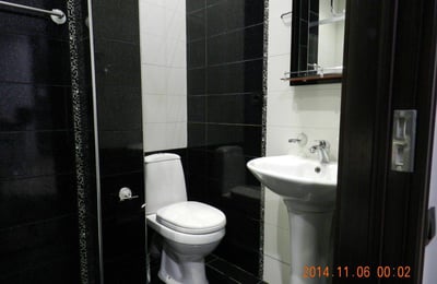 Location d'un appartement douillet et meublé, 60 m², Batumi, Géorgie