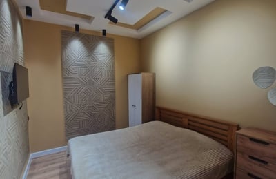 Location d'un appartement cosy et bien meublé, 75 m², Vieux Batoumi, Batoumi, Géorgie