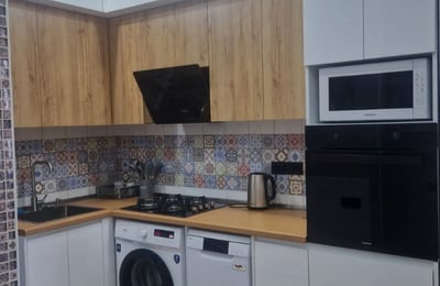 Location d'un appartement cosy et bien meublé, 75 m², Vieux Batoumi, Batoumi, Géorgie