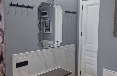 Location d'un appartement cosy et bien meublé, 75 m², Vieux Batoumi, Batoumi, Géorgie