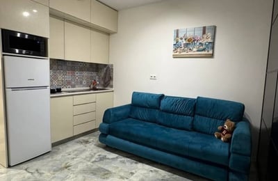 Alquiler de estudio elegante con vista al estadio, 40 m², Batumi, Georgia