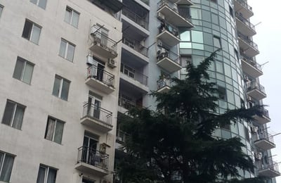 Vermietung einer gemütlichen Wohnung mit herrlichem Ausblick, 60 m², Batumi, Georgien