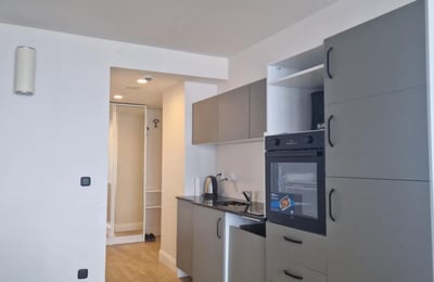 Alquiler de apartamento luminoso con vista al mar en Orbi City, 78 m², Batumi, Georgia