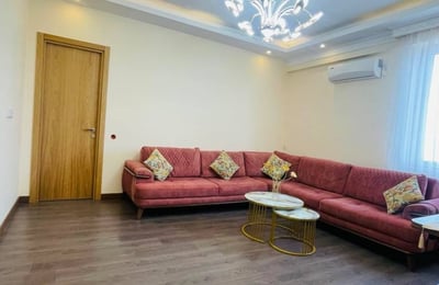 Alquiler de apartamento espacioso и confortable, 100 m², Batumi, Georgia