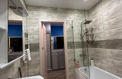 Vermietung einer modernen, geräumigen Wohnung, 72 m², Batumi, Georgien