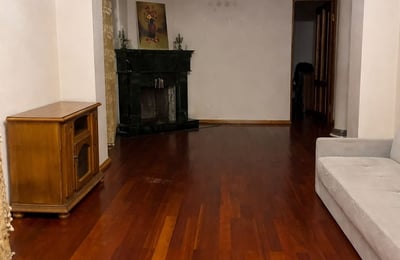 Аренда просторной и меблированной квартиры, Батуми, Грузия