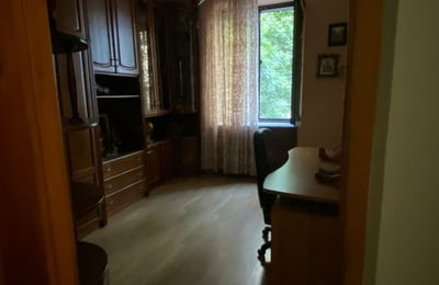 Аренда просторной и меблированной квартиры, Батуми, Грузия