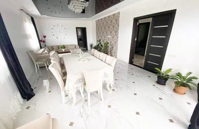 Location d'un appartement spacieux et moderne, 200 m², Batoumi, Géorgie